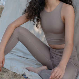Yoga leggings Compressive High rise Long  Limestone - Girlfriend Collective