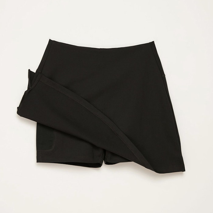 The skort kjol/shorts Black - Girlfriend Collective