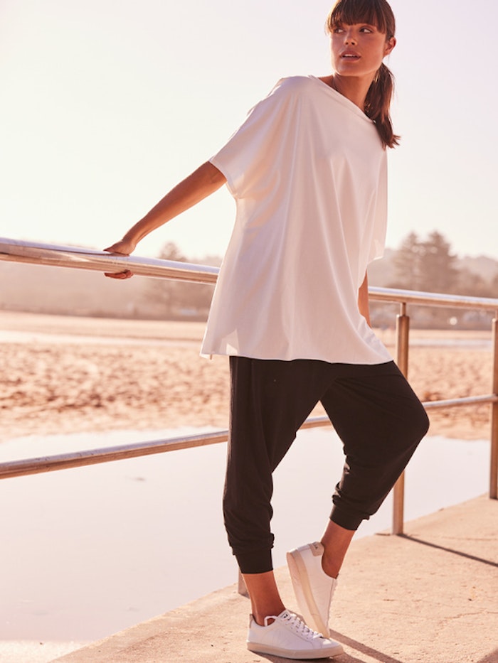 Yogatröja Oversized Drape Tee White - Dharma Bums