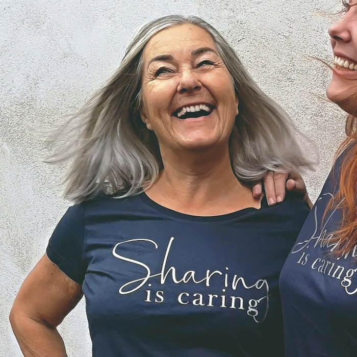T-shirt "Sharing Is Caring" Blå - Soul Factory