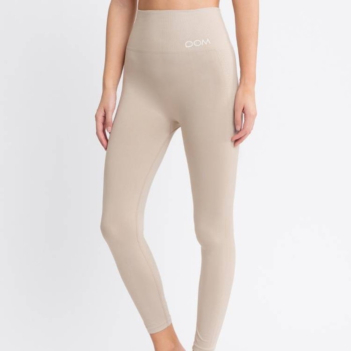 Yogaleggings Seamless CORA Pillow - DOM