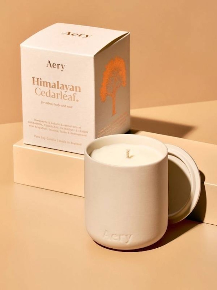 Doftljus aromaterapi "Himalayan Cedarleaf" - Aery Living