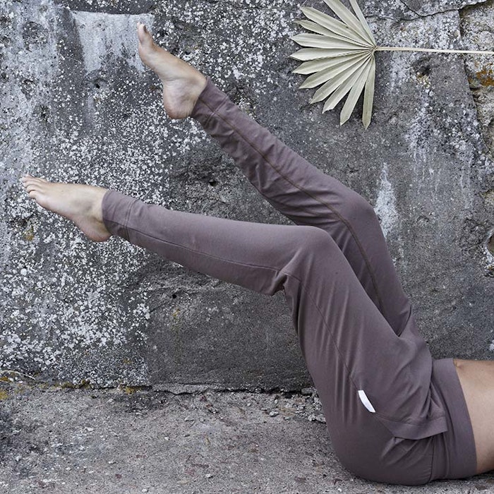 Yogabyxa Santosha Deep Taupe -  Santa Ni