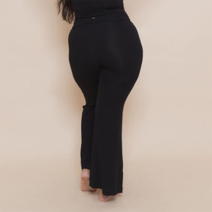 Yogabyxor Agni Flares Black - Indigo Luna