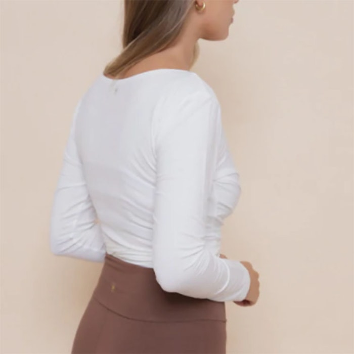 Yogatröja Agni Wrap Top Off White - Indigo Luna