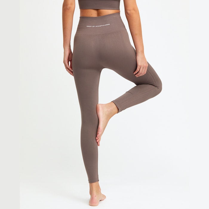 Yogaleggings Seamless CORA Plum Truffle - DOM