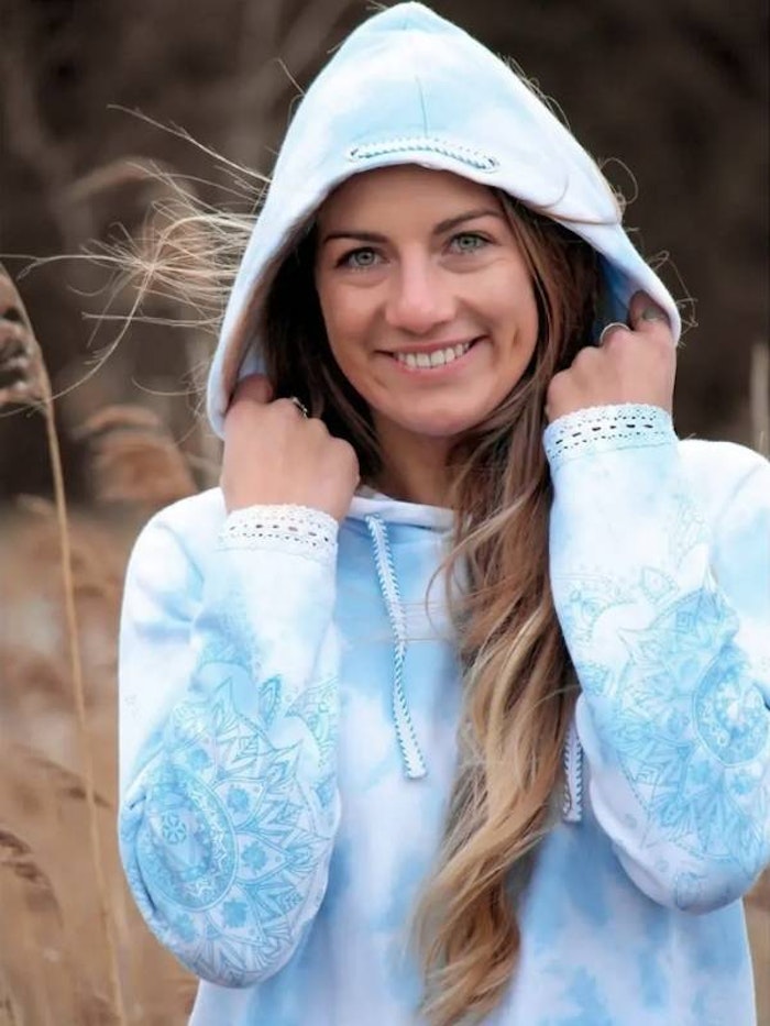 Hoodie Cloud Blue - The Spirit of OM