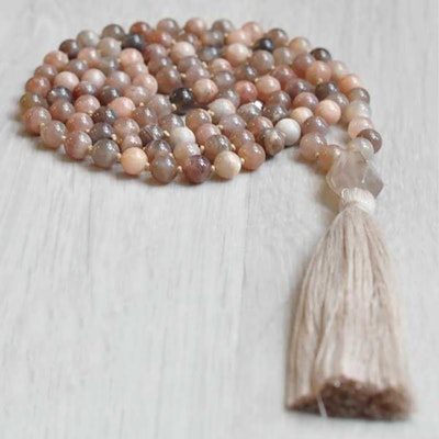 Mala halsband Moonstone - Nouelle