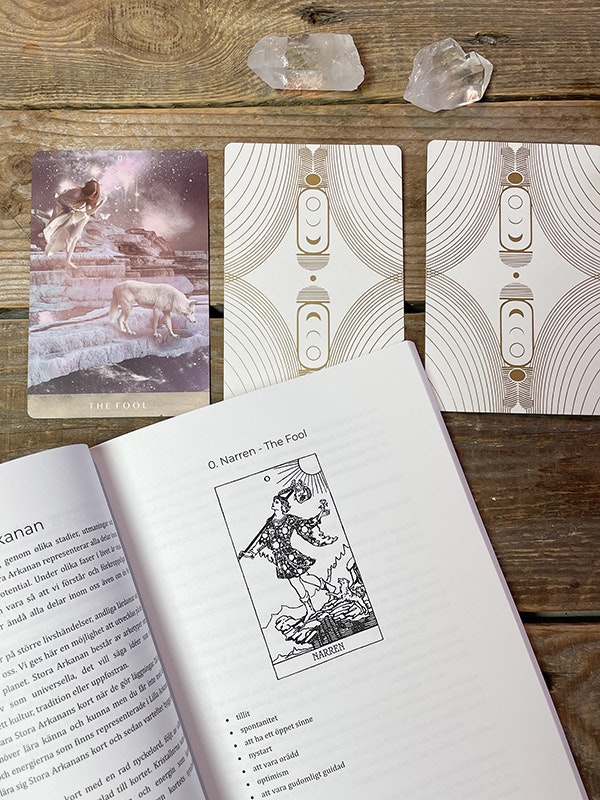 Bok Tarot för andlig utveckling - Josefin Martina Eriksson