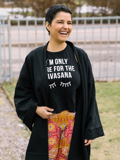 Linne Tank Top "I´m only here for the Savasana" Black - Soul Factory
