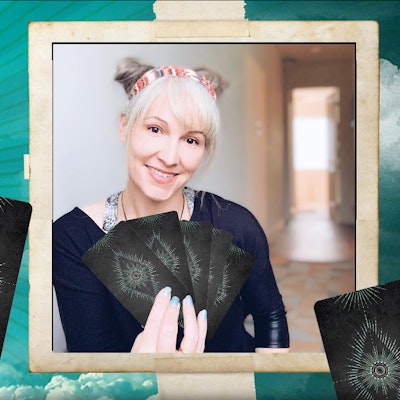 Tarotkort på svenska Ljusbärarens Tarot - Chris-Anne Donnelly