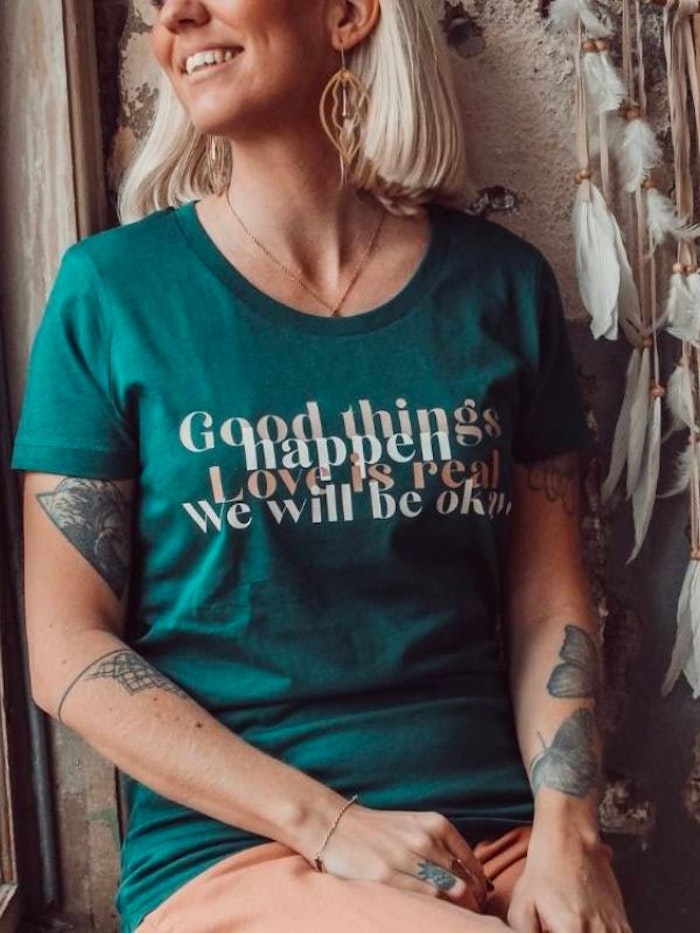 T-shirt "Good things happen..." Glazed Green - Soul Factory