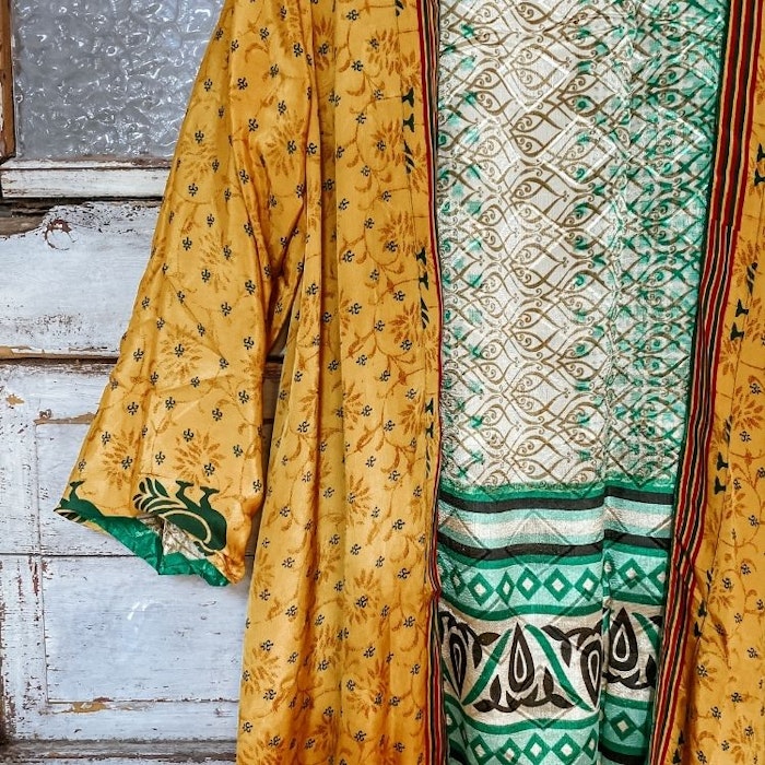 Kimono VÄNDBAR återvunnet silke Nr 10