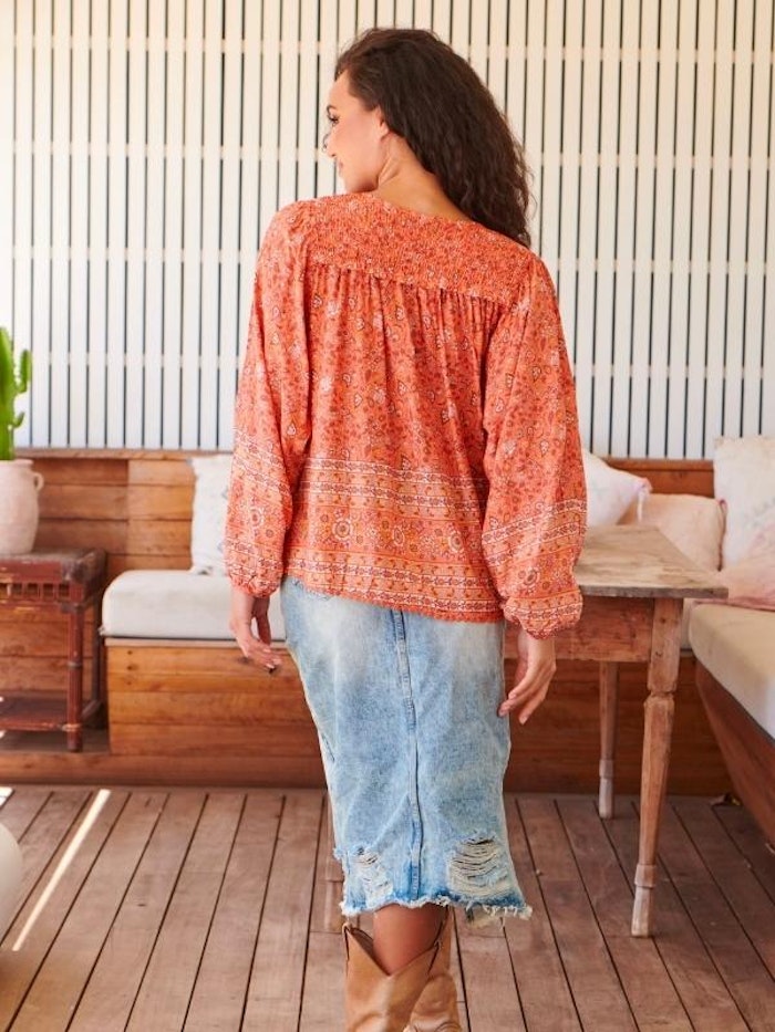 Blus Ezrah Print Rue Top - Jaase