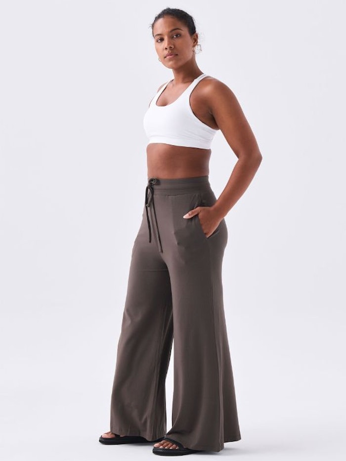 Yogabyxa Wide leg flow Black Olive - Dharma Bums