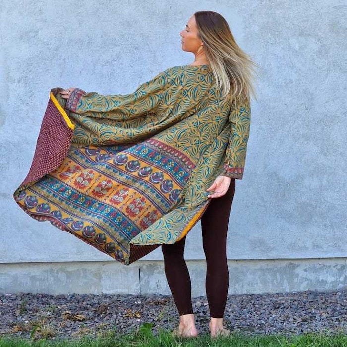 Kimono VÄNDBAR återvunnet silke Nr 69