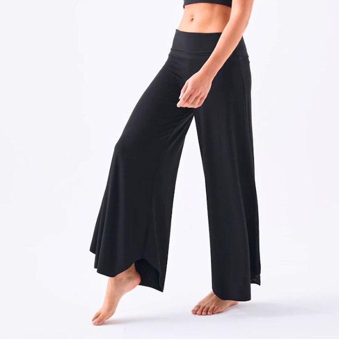 Yogabyxa Tulip Flare Pant Black - Dharma Bums