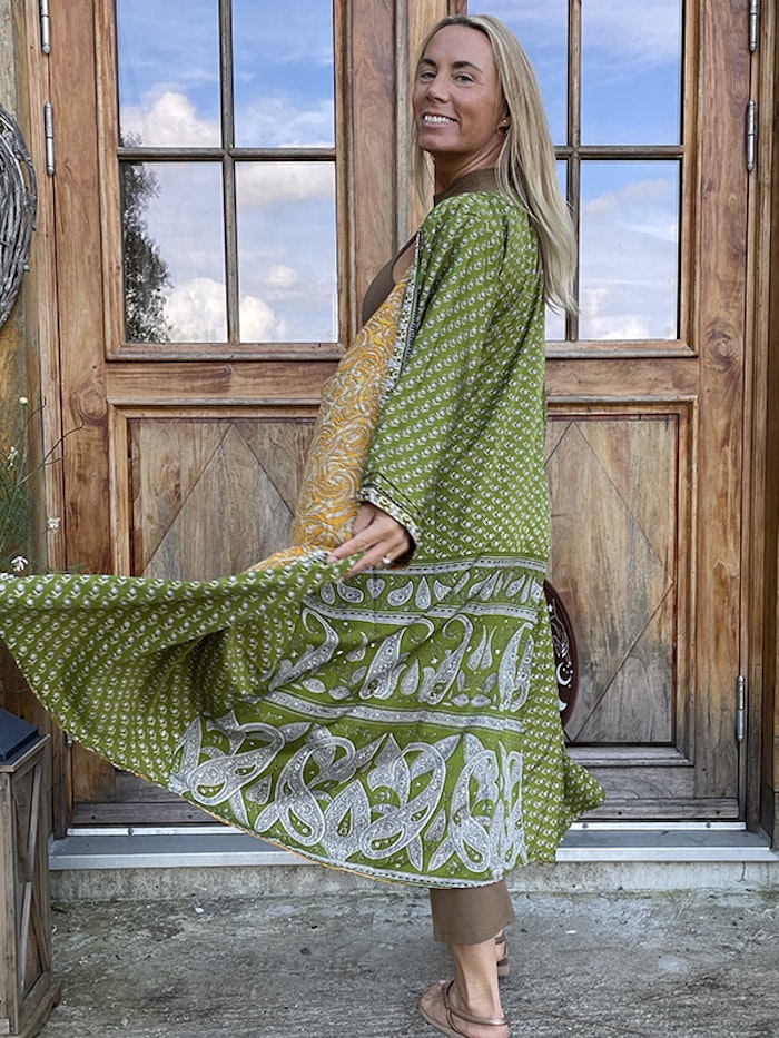 Kimono VÄNDBAR återvunnet silke Nr 109