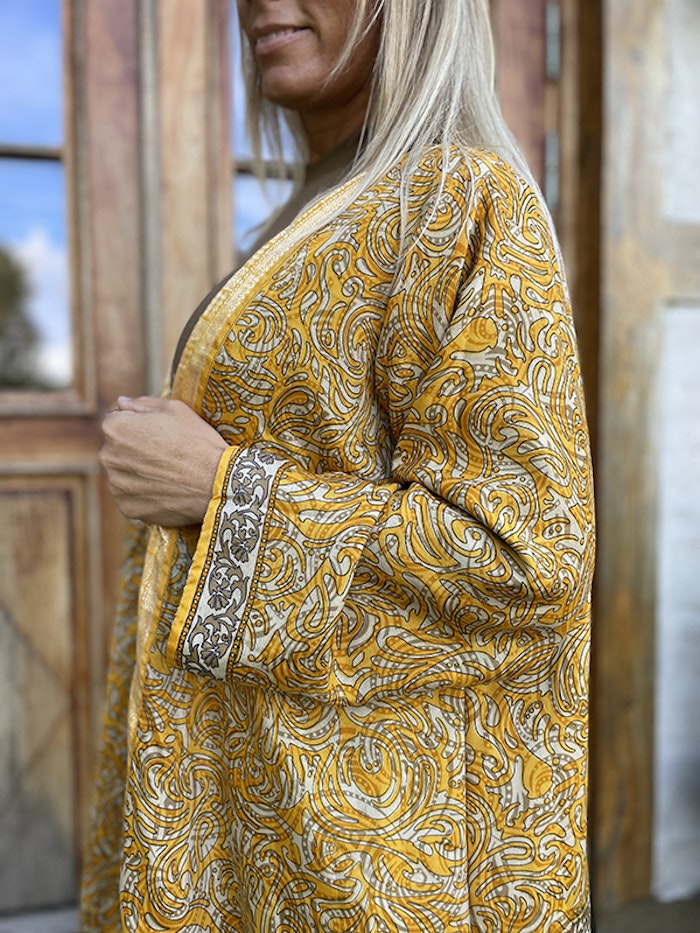Kimono VÄNDBAR återvunnet silke Nr 109