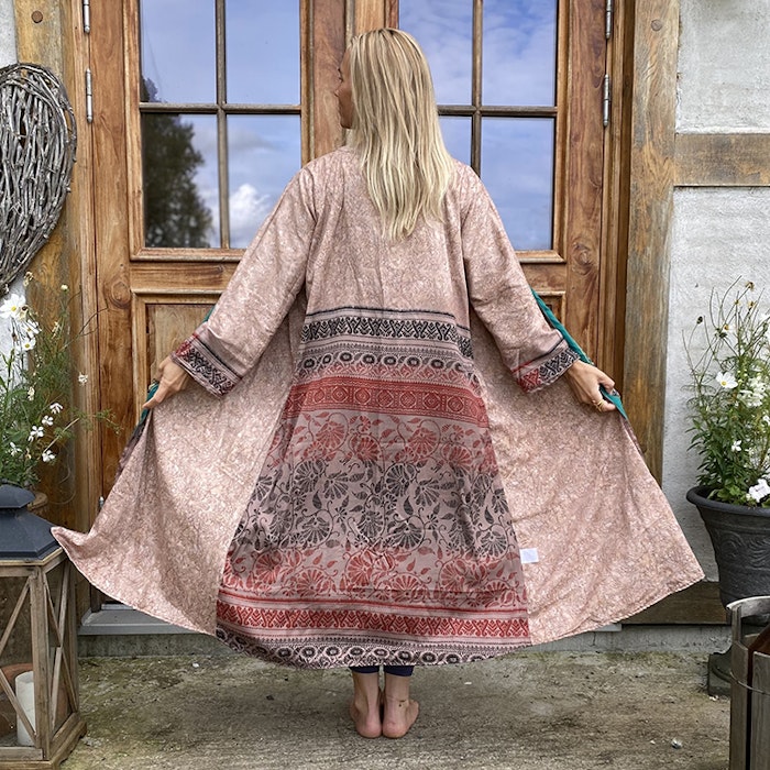 Kimono VÄNDBAR återvunnet silke Nr 115