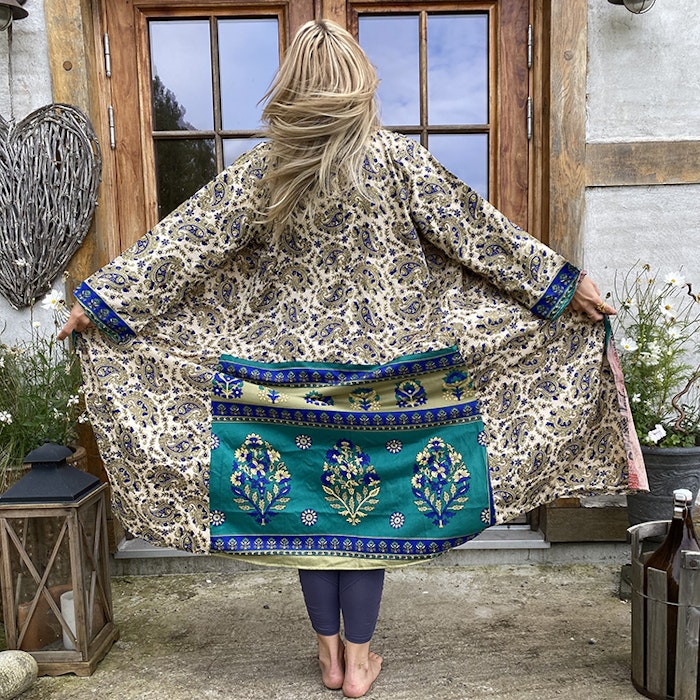 Kimono VÄNDBAR återvunnet silke Nr 115
