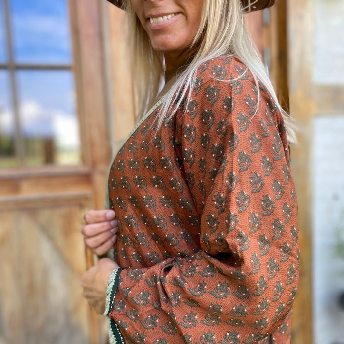 Kimono VÄNDBAR återvunnet silke Nr 117