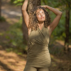 Yogalinne Good Karma Olive - Urban Goddess
