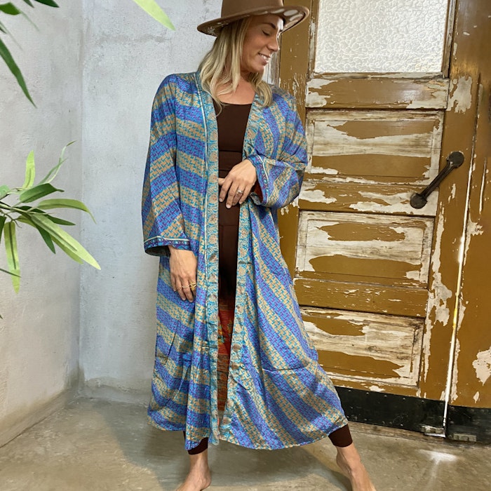 Kimono VÄNDBAR återvunnet silke Nr 135
