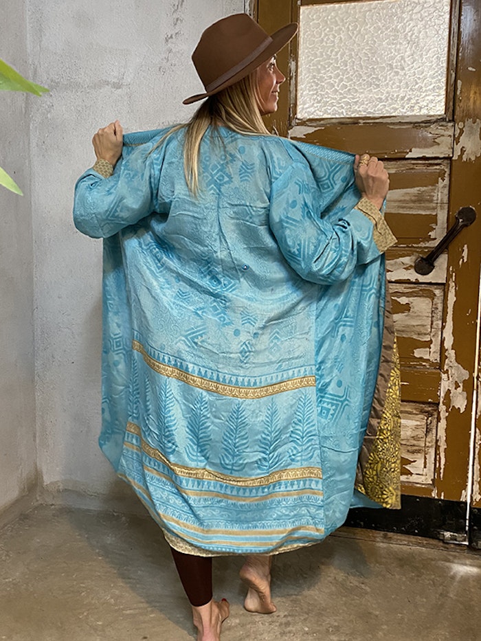 Kimono VÄNDBAR återvunnet silke Nr 134