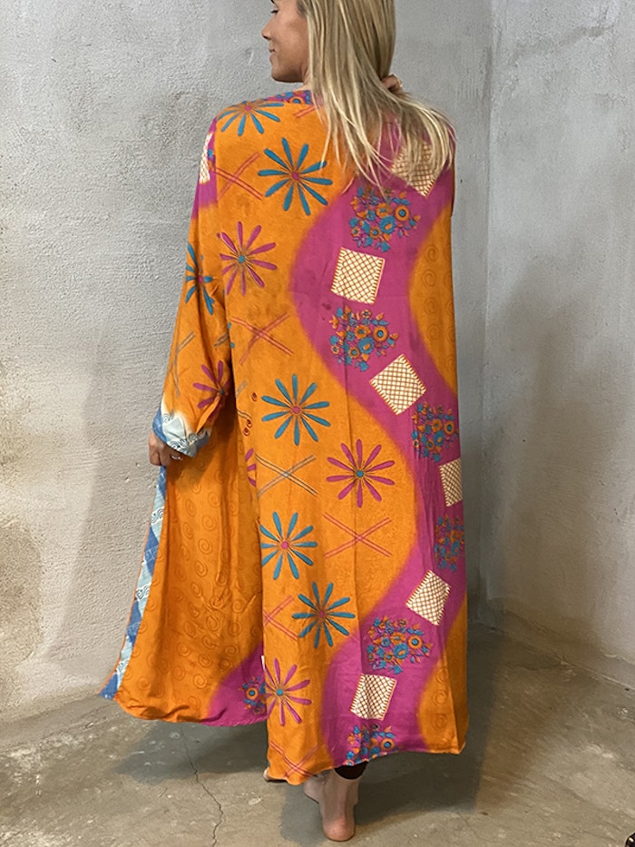 Kimono VÄNDBAR återvunnet silke Nr 126