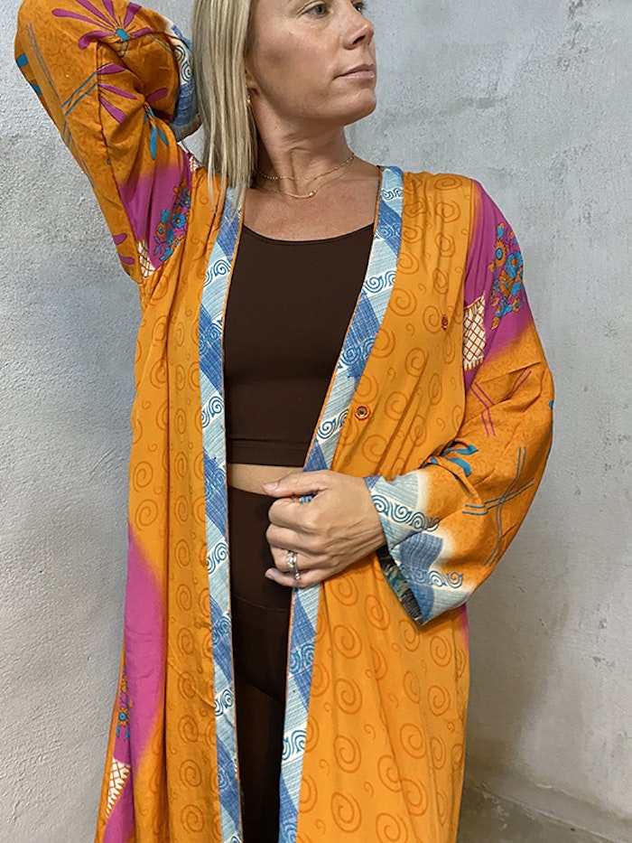 Kimono VÄNDBAR återvunnet silke Nr 126
