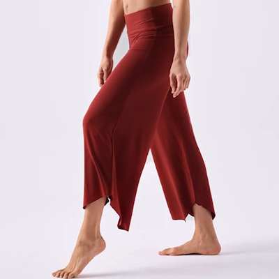 Yogabyxa Tulip Flare Pant Crimson - Dharma Bums