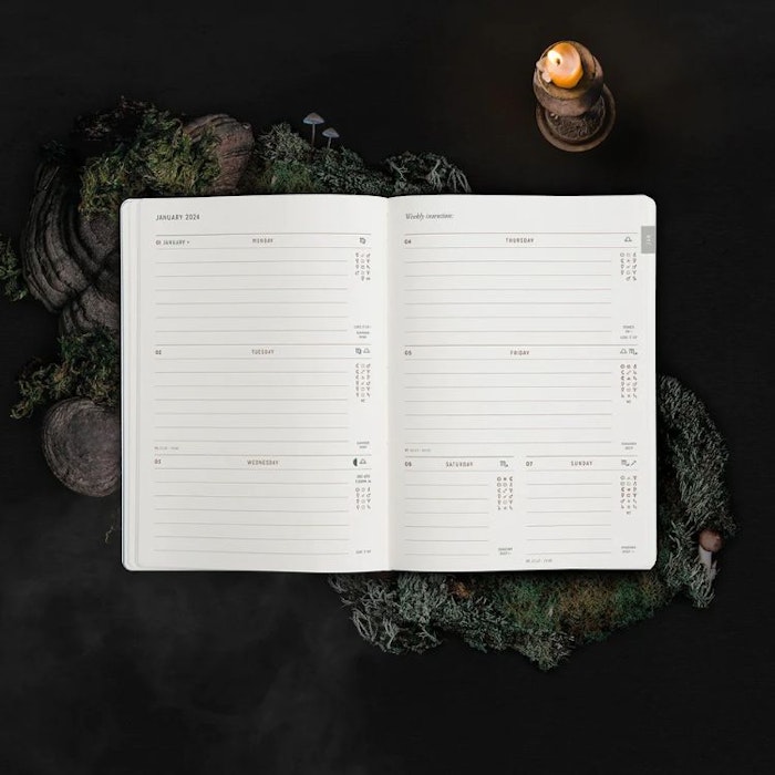 Kalender 2024 Astrological Planner Black A5 - Magic of I