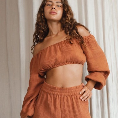 Topp Hampa Puffy off shoulder Cinnamon - Studio K