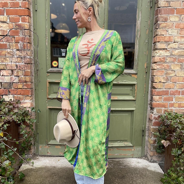 Kimono VÄNDBAR återvunnet silke Nr 148