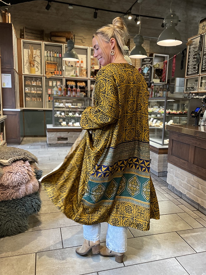 Kimono VÄNDBAR återvunnet silke Nr 141