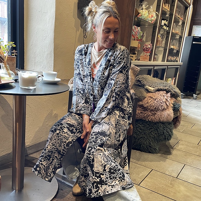 Kimono VÄNDBAR återvunnet silke Nr 146