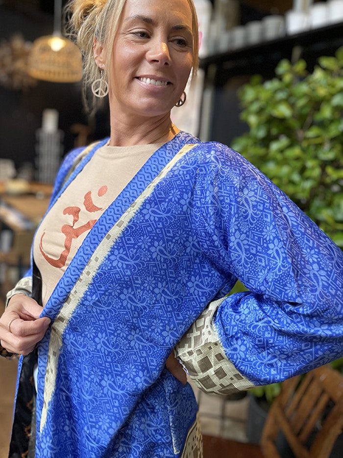 Kimono VÄNDBAR återvunnet silke Nr 154