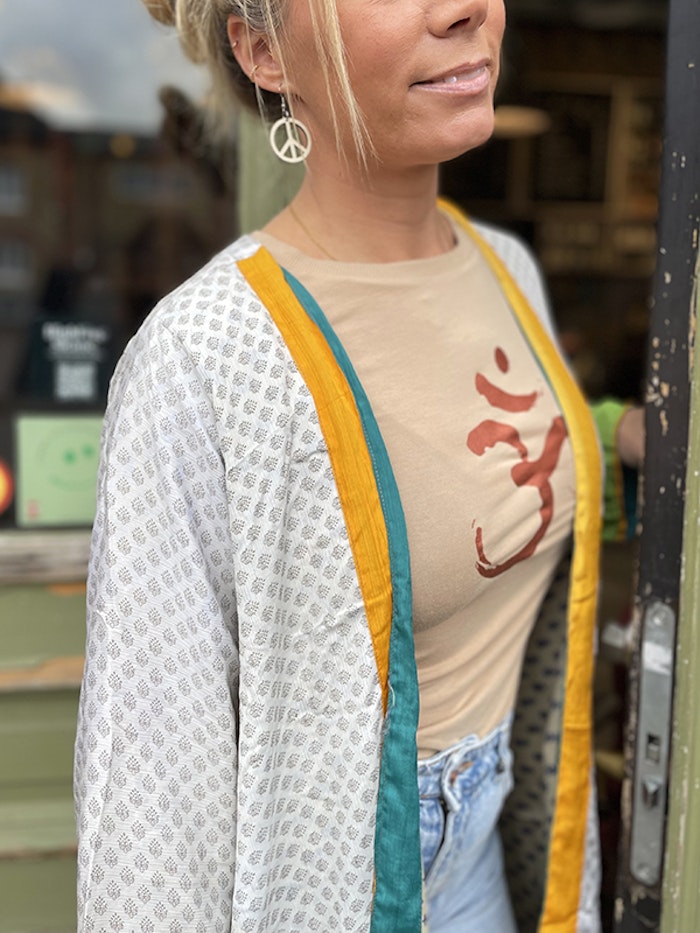 Kimono VÄNDBAR återvunnet silke Nr 149