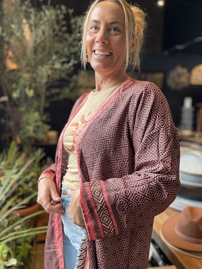 Kimono VÄNDBAR återvunnet silke Nr 159