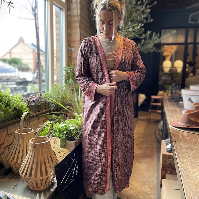 Kimono VÄNDBAR återvunnet silke Nr 159