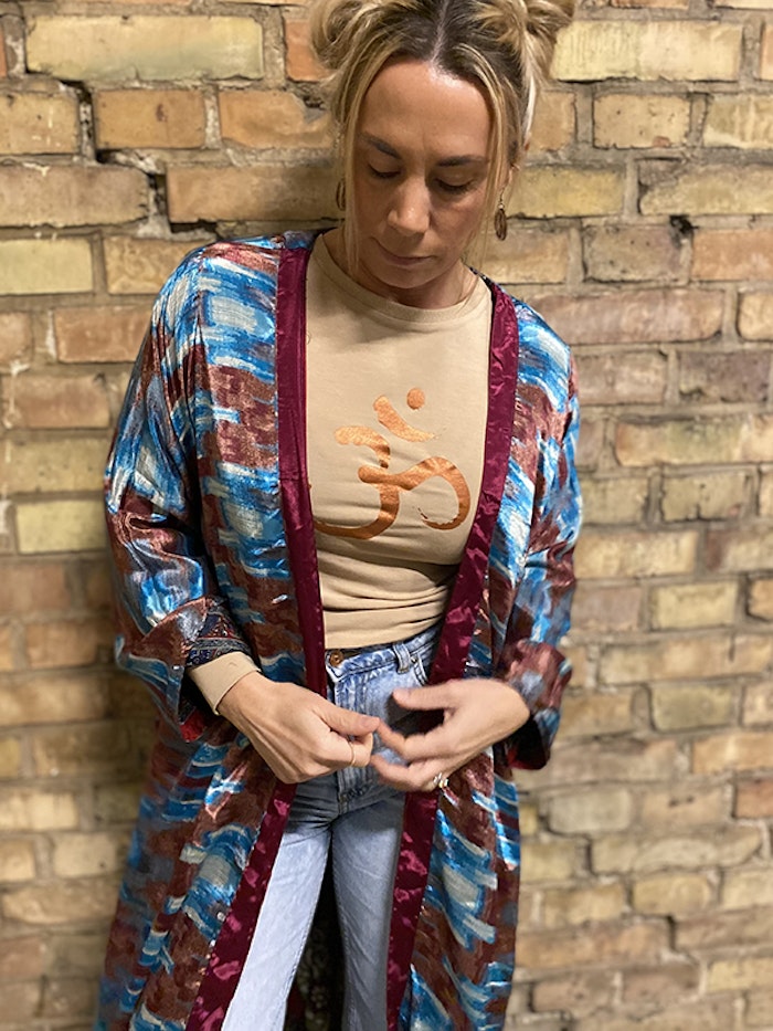 Kimono VÄNDBAR återvunnet silke Nr 163