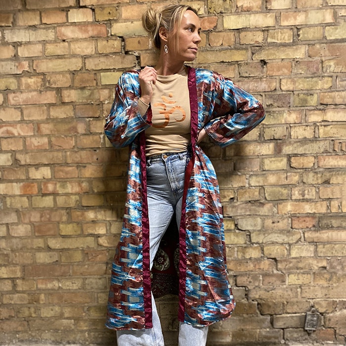 Kimono VÄNDBAR återvunnet silke Nr 163