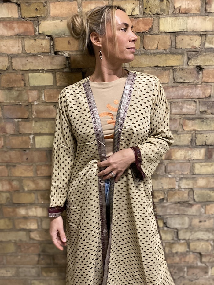Kimono VÄNDBAR återvunnet silke Nr 187