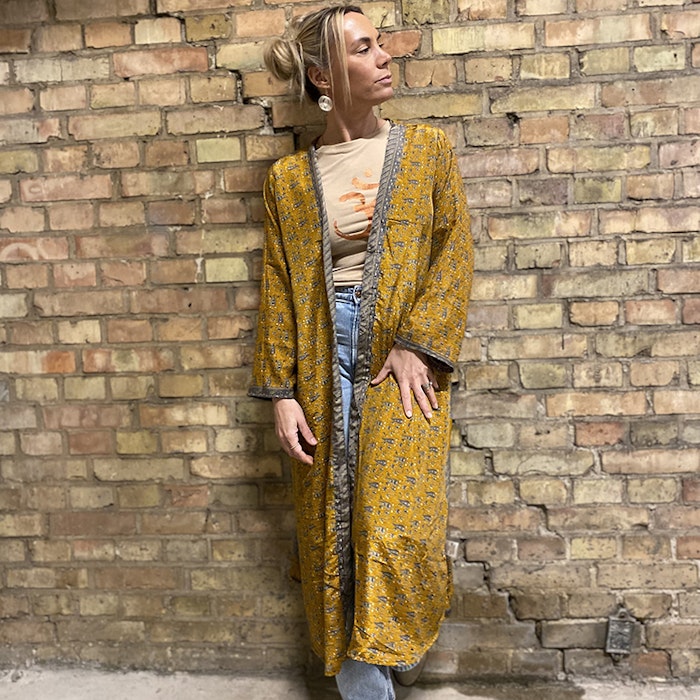Kimono VÄNDBAR återvunnet silke Nr 187