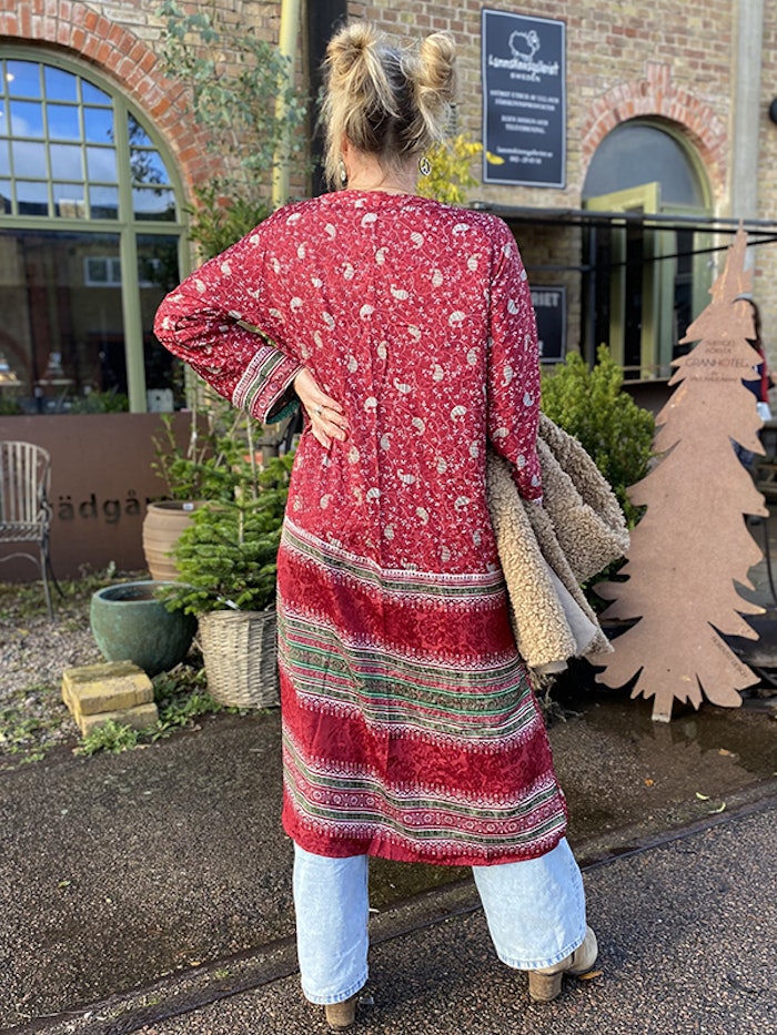 Kimono VÄNDBAR återvunnet silke Nr 192