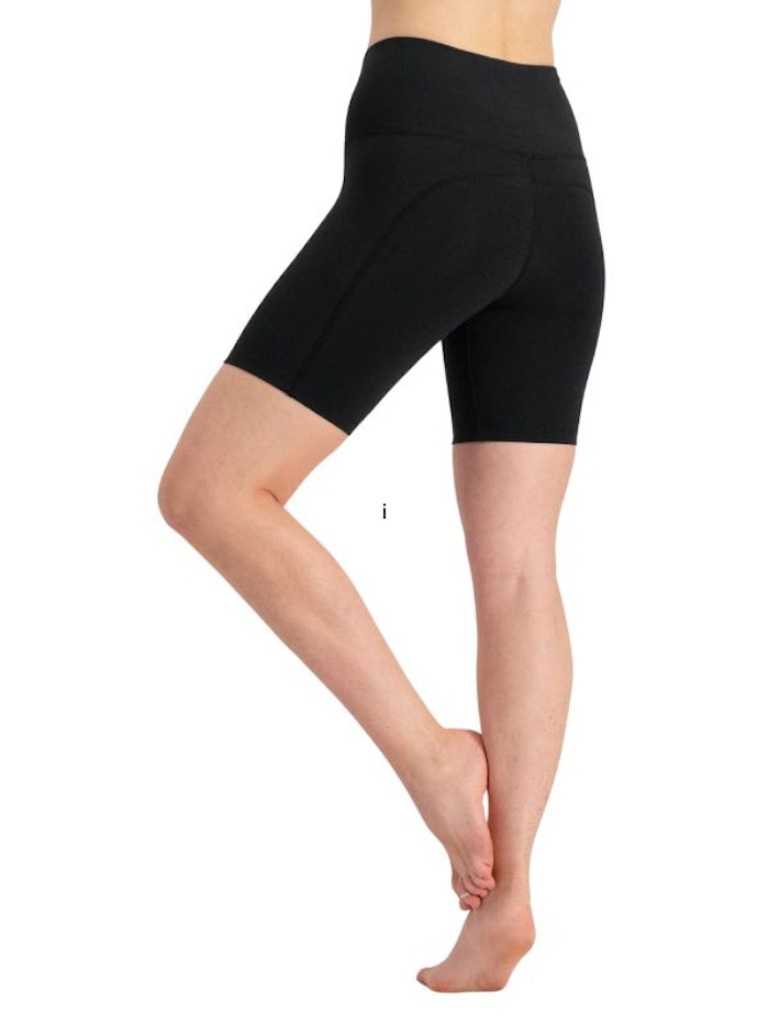 Yogashorts Sati Black - Urban Goddess