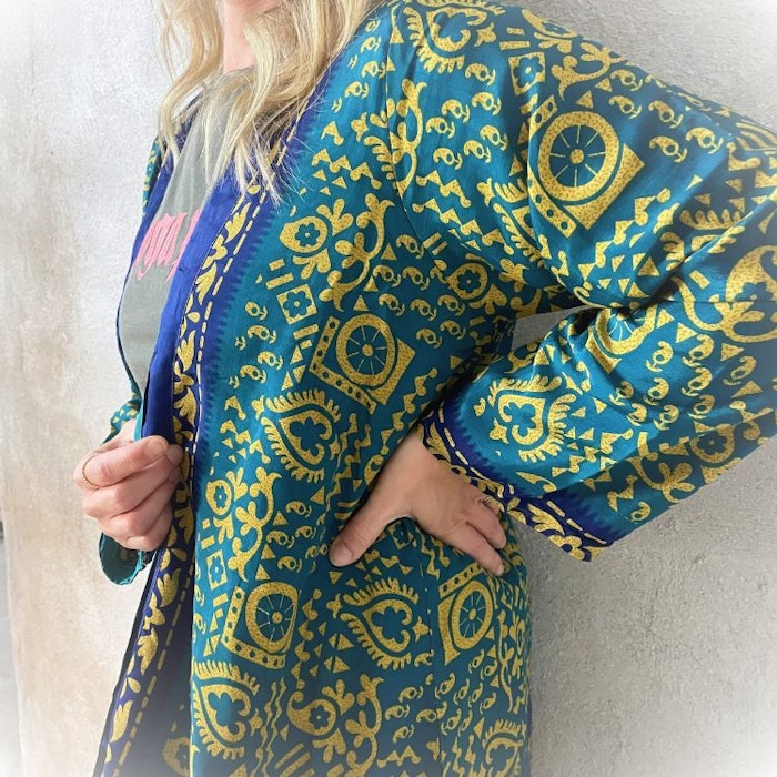 Kimono VÄNDBAR återvunnet silke Nr 215