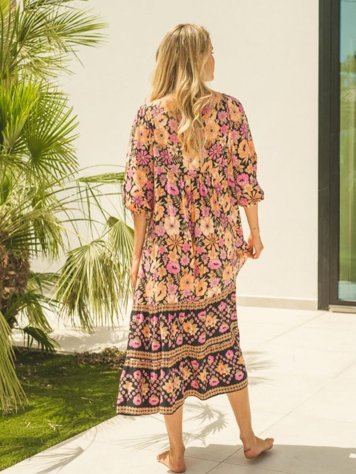 Klänning Apricot Blossom Print Liliana Midi dress - Jaase