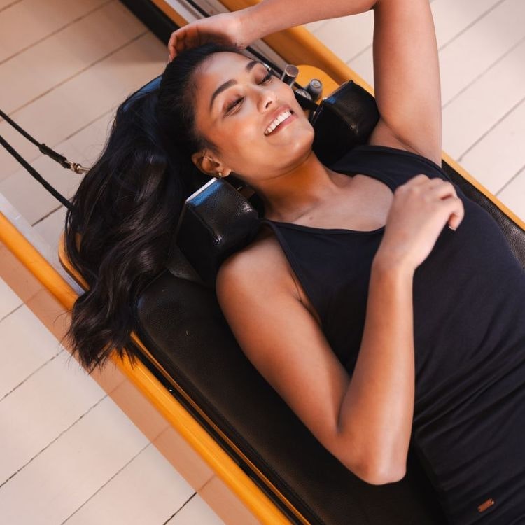 Yogalinne Surya Black - Urban Goddess